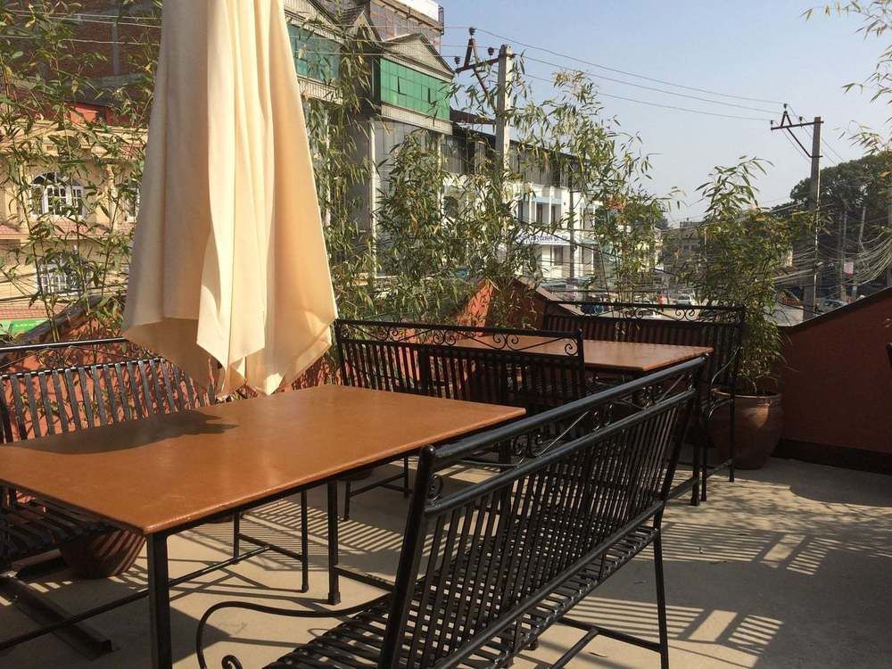 Piano B&B Lalitpur Eksteriør bilde